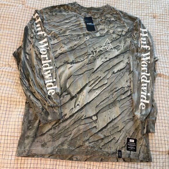 HUF Soho TT Marbel wash black camo Patterned Long Sleeve Men’s Tshirt small - Picture 2 of 10